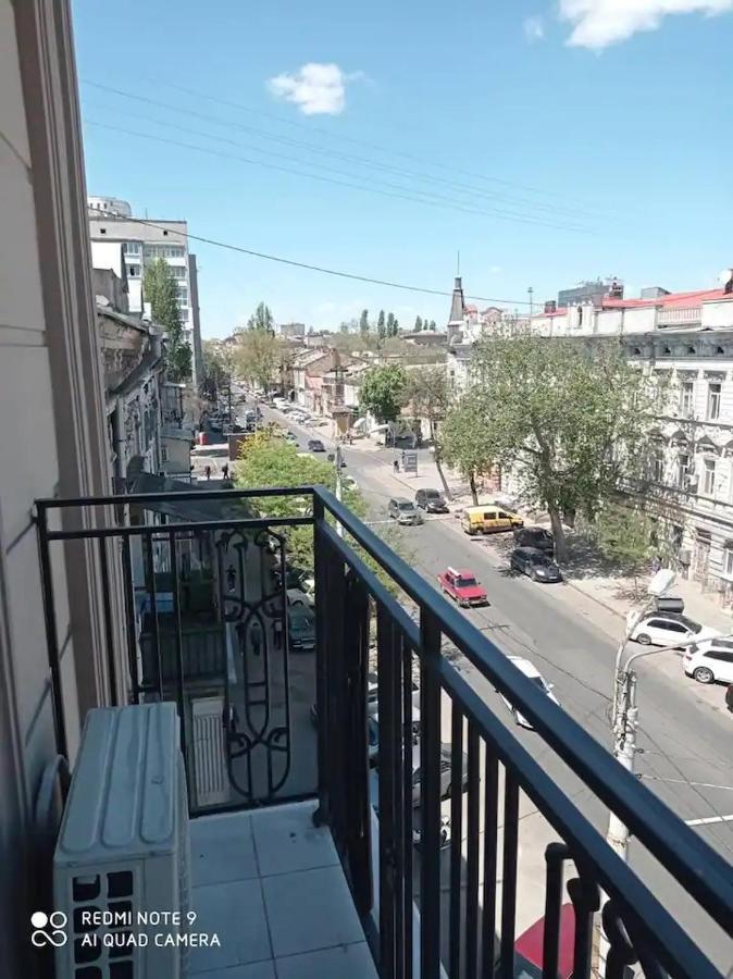 Comfortable Apartment In The Centre Odessa Exteriör bild